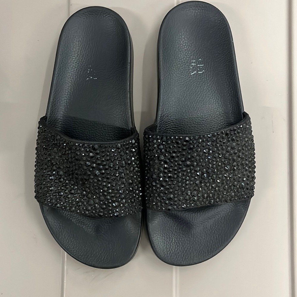 Badgley Mishka slides